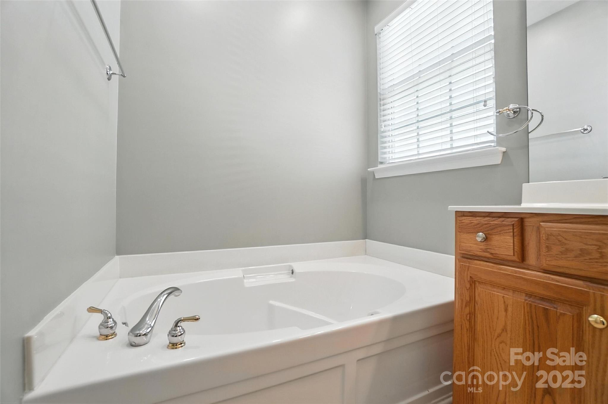 Four Seasons At Gold Hill - Residential