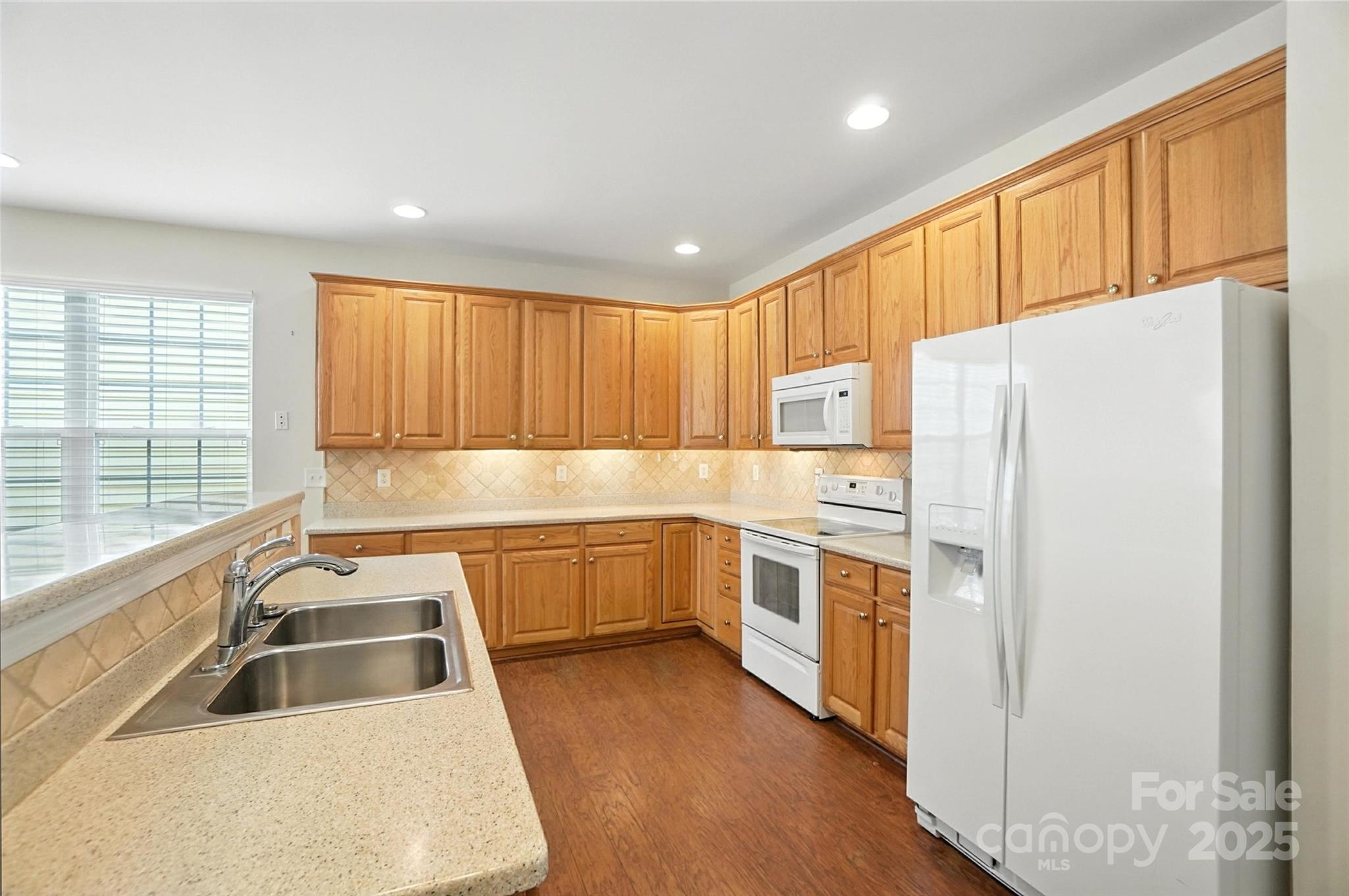 Four Seasons At Gold Hill - Residential