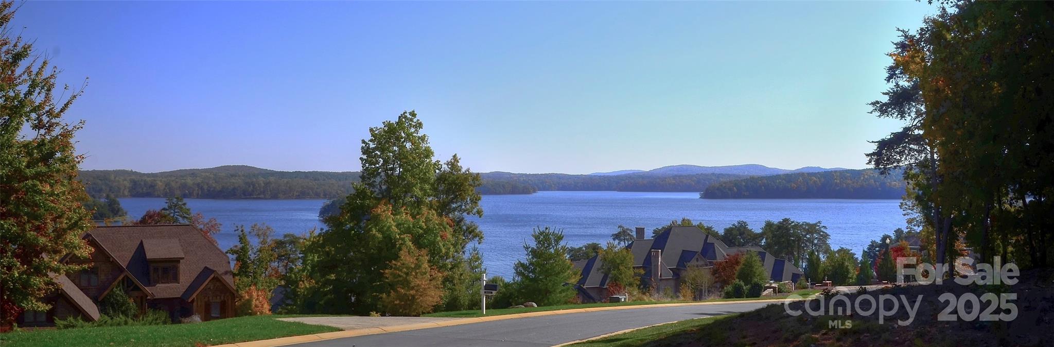 1740 Southpoint Lane