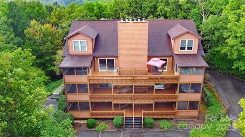 A home in Lake Toxaway