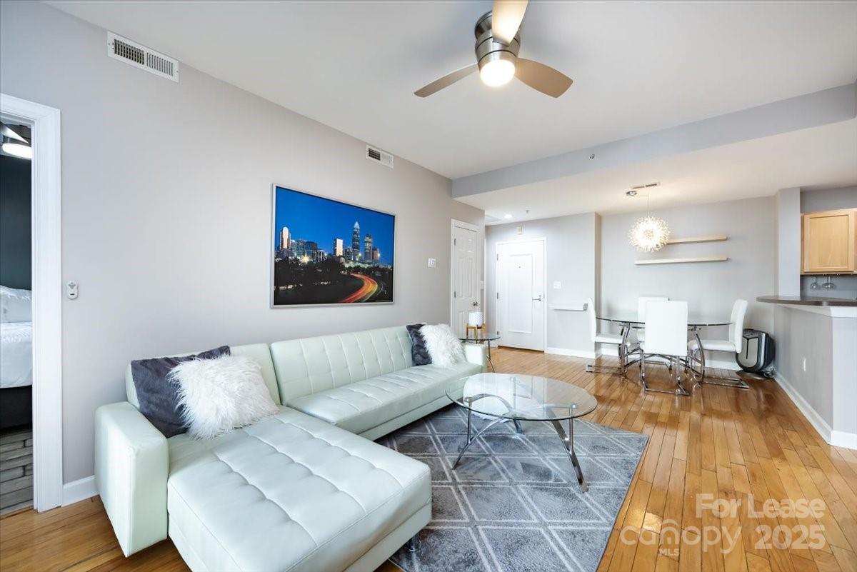 718 Trade Street 204