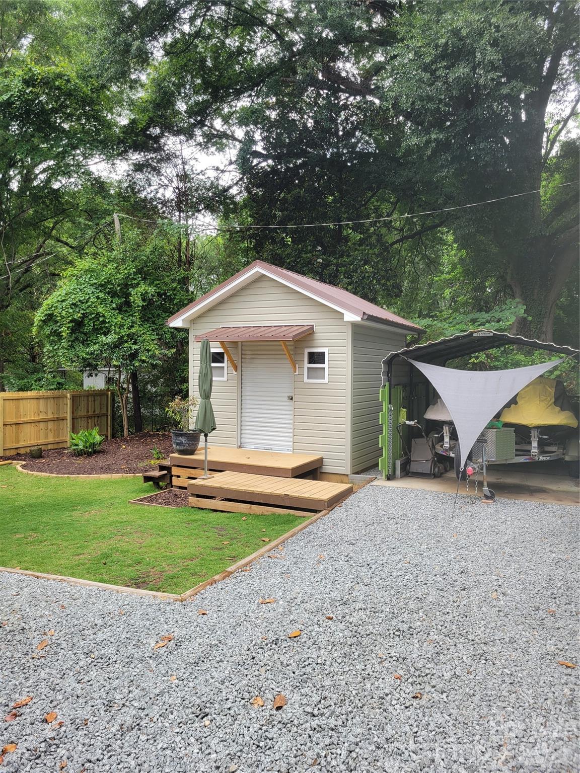 422 Gaston Avenue