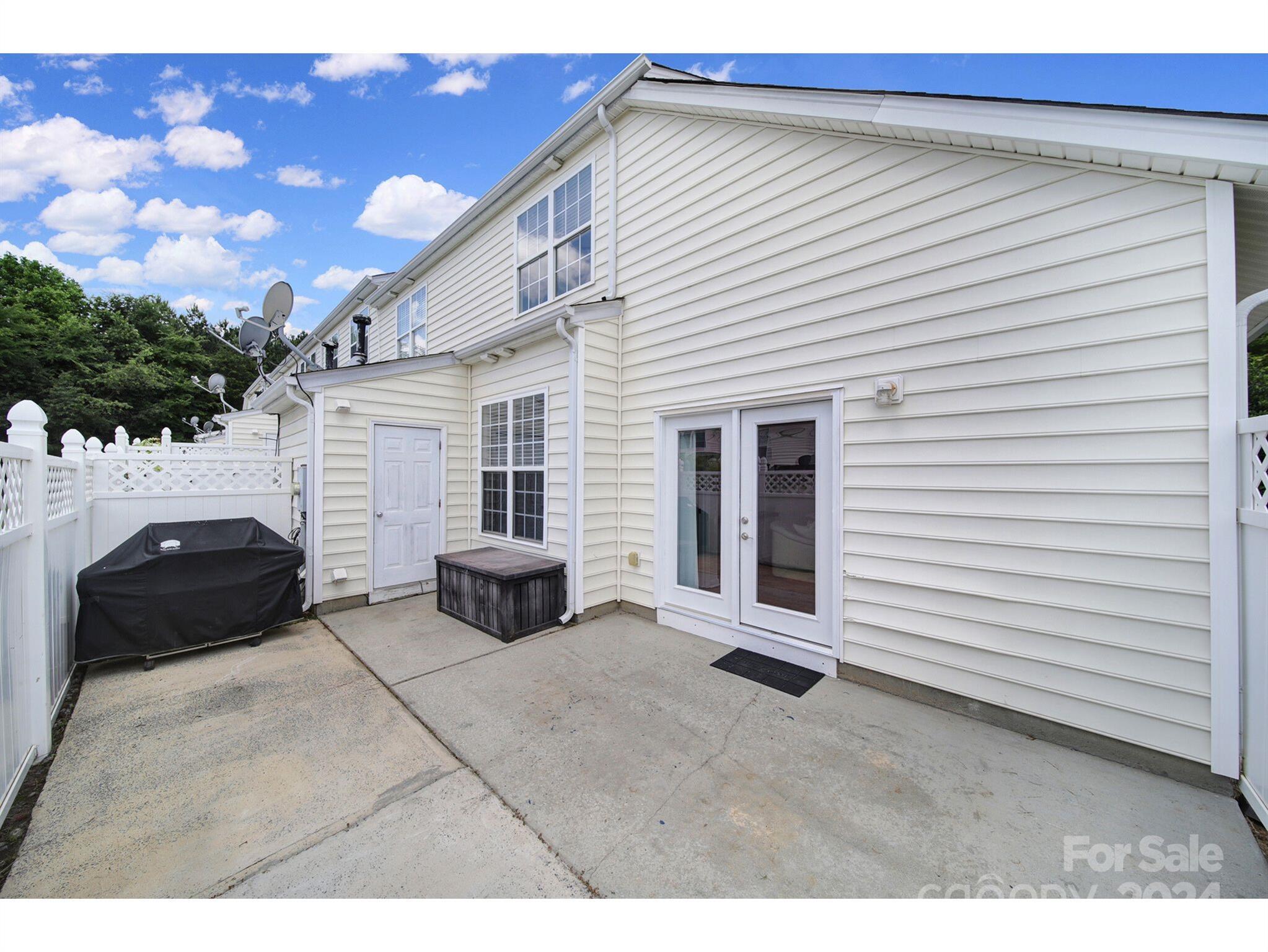 Fieldstone - Residential