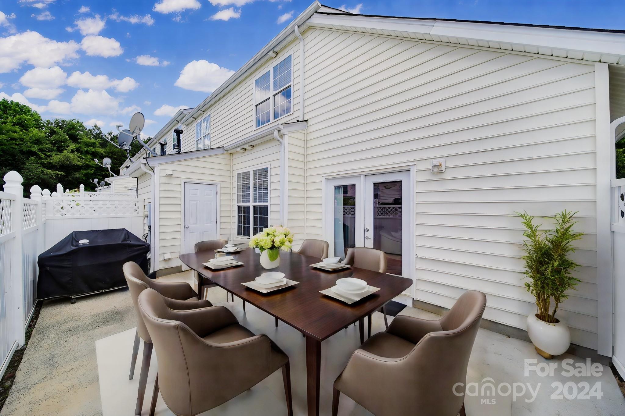 Fieldstone - Residential