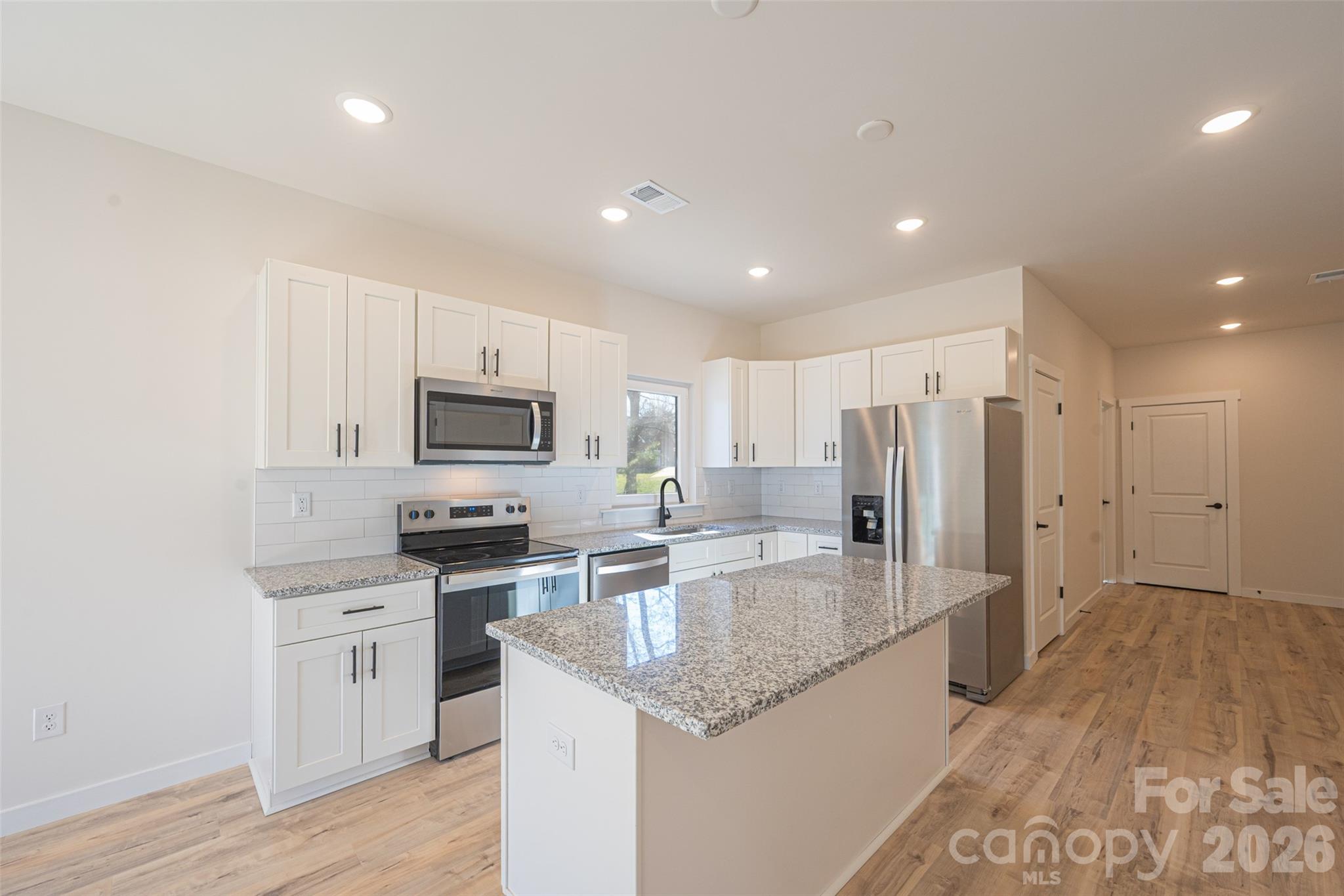 1928 46th Avenue Drive NE