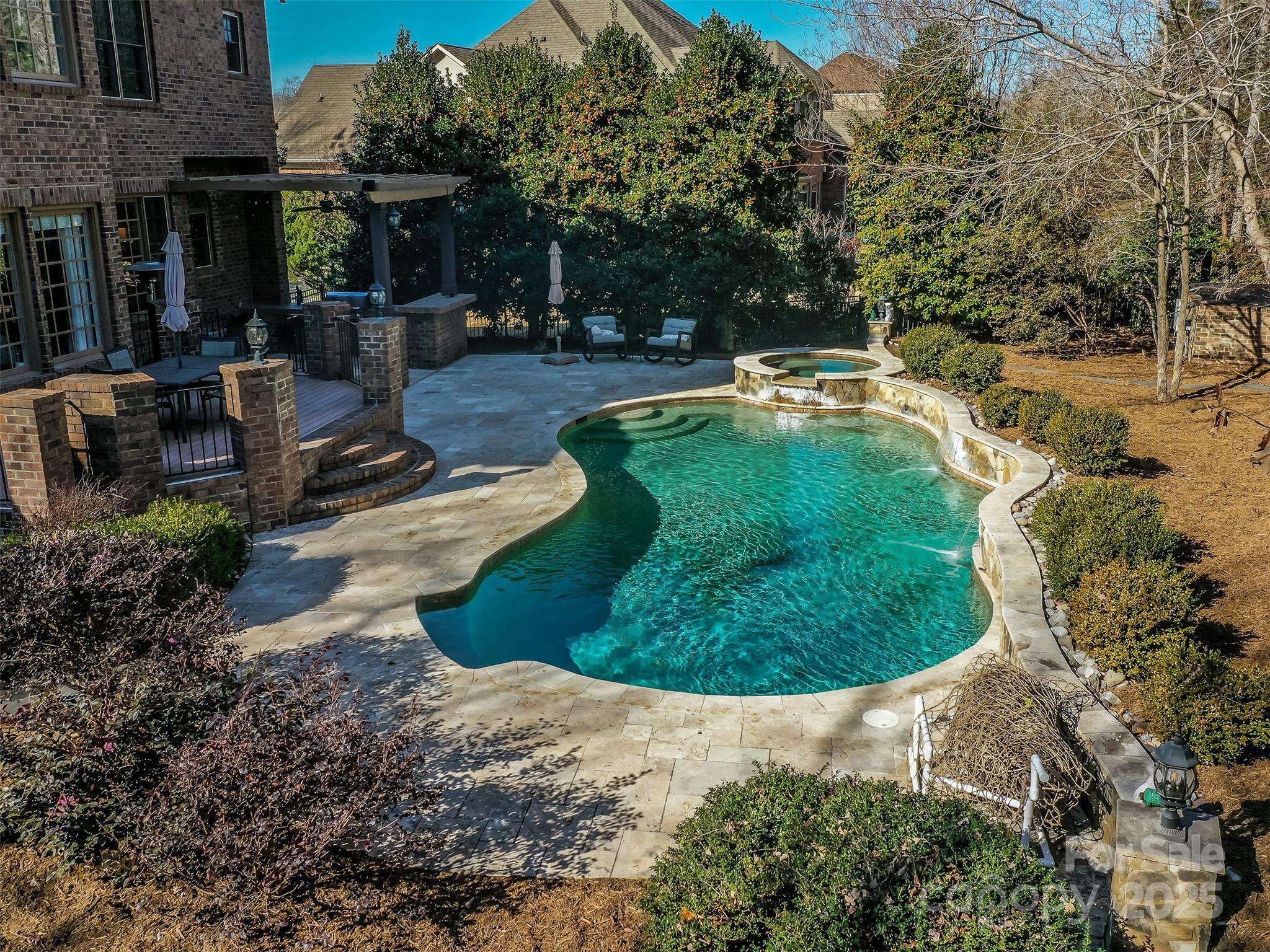 Firethorne - Residential