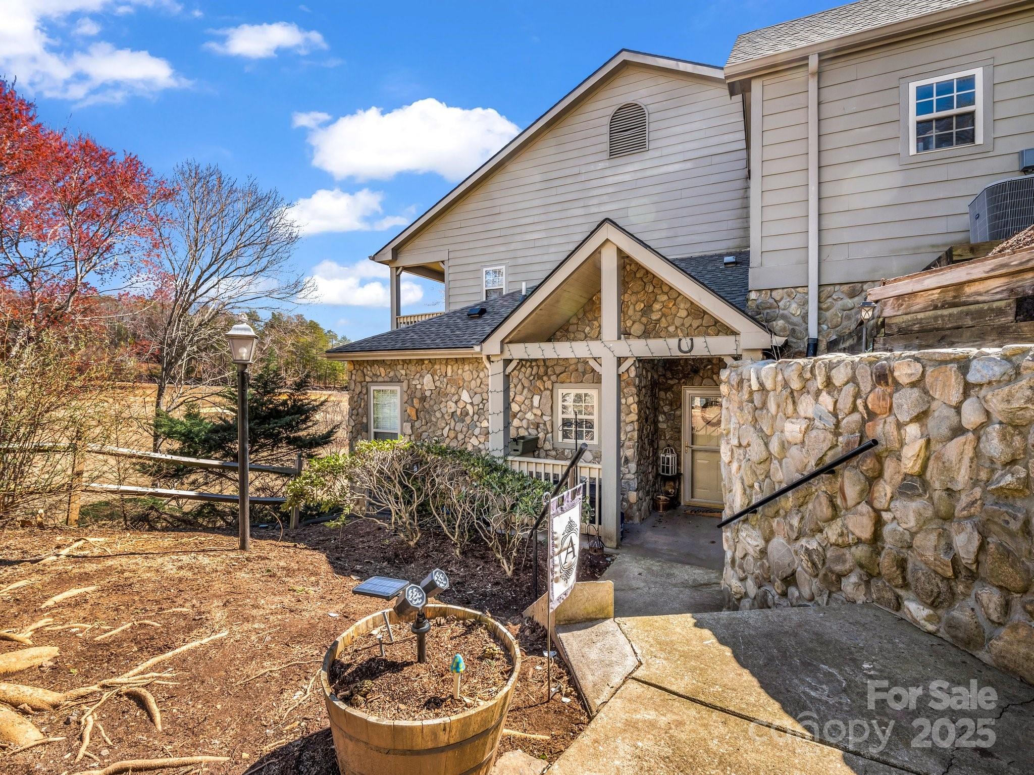 158 Stonecrest Court
