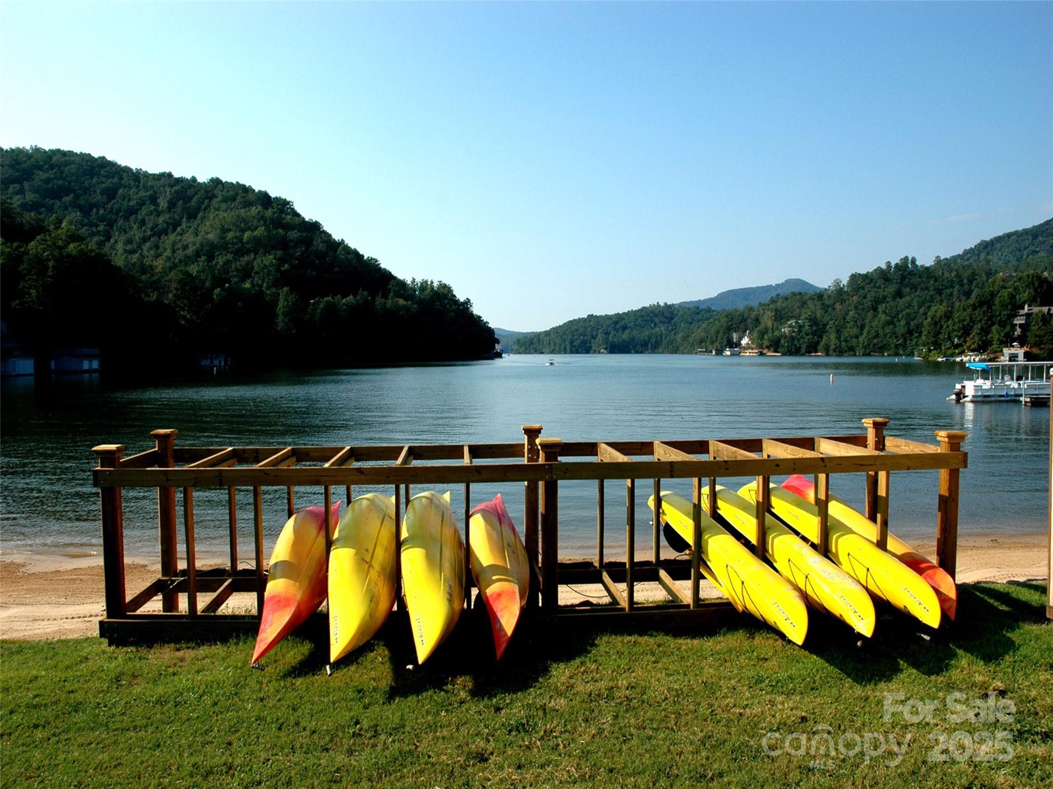 Rumbling Bald on Lake Lure - Residential