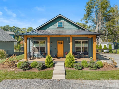 Photo of 65 White Oak Lane, Brevard, NC 28712 (MLS # 4427821)