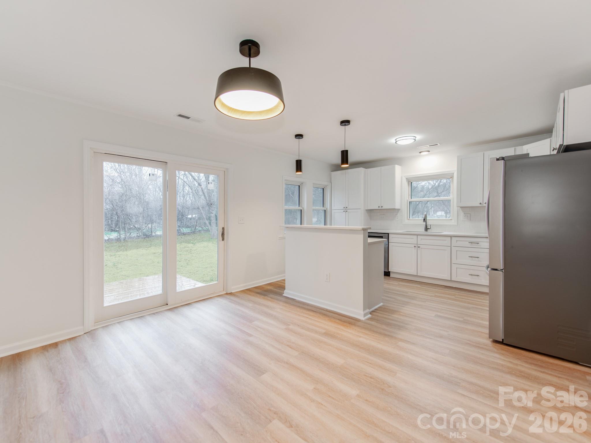 Arlington Oaks - Residential