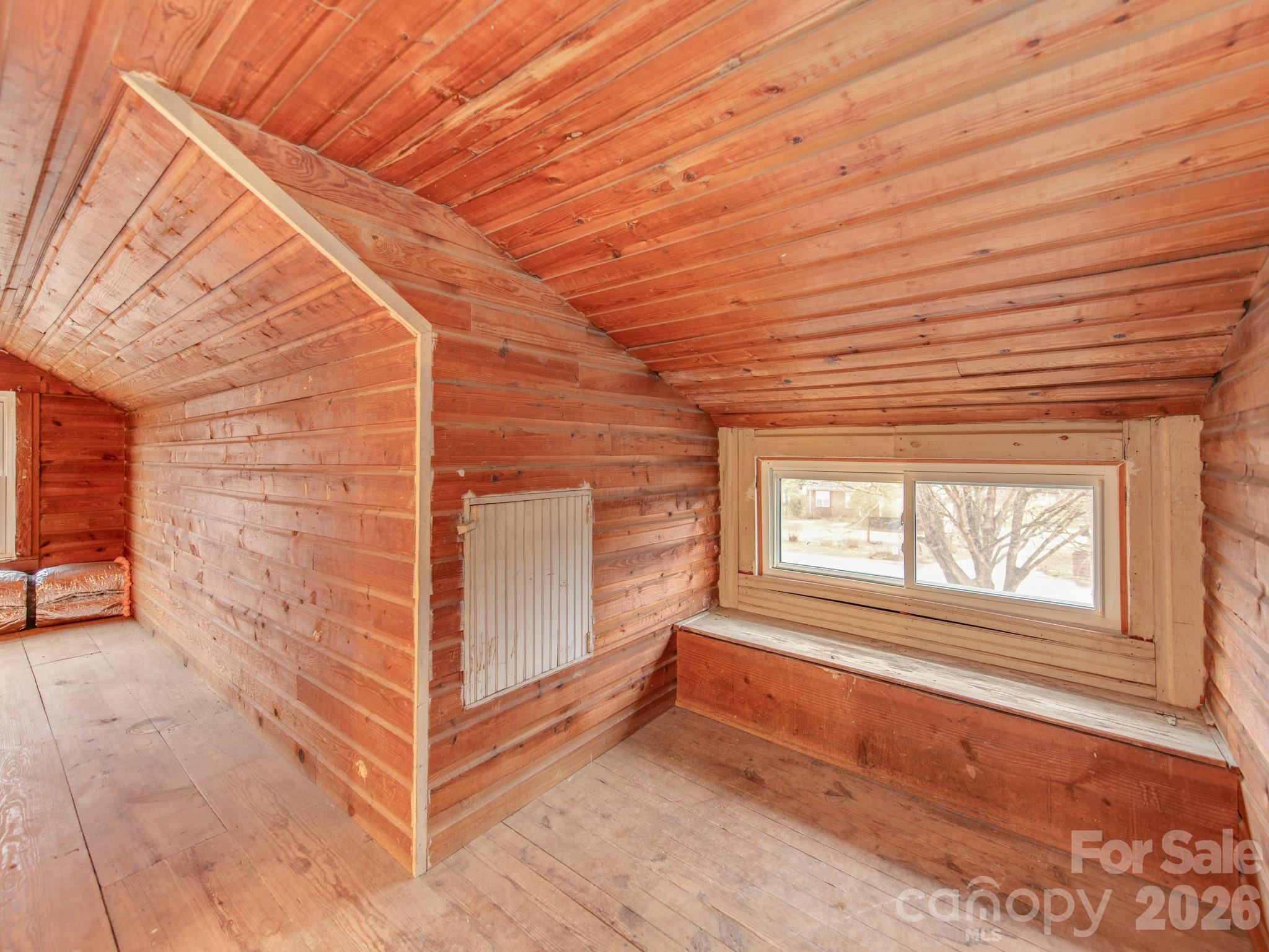 Arlington Oaks - Residential