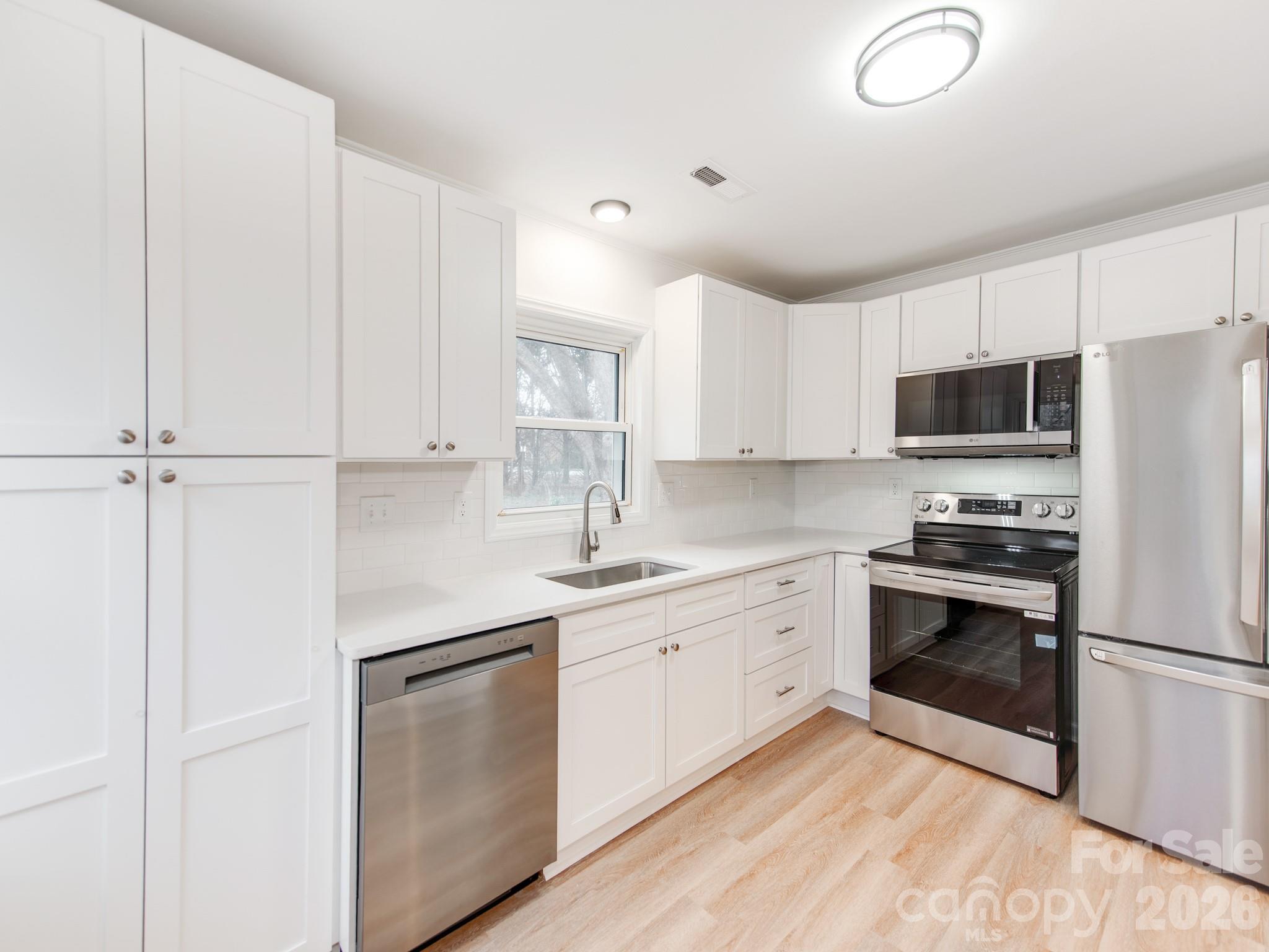 Arlington Oaks - Residential