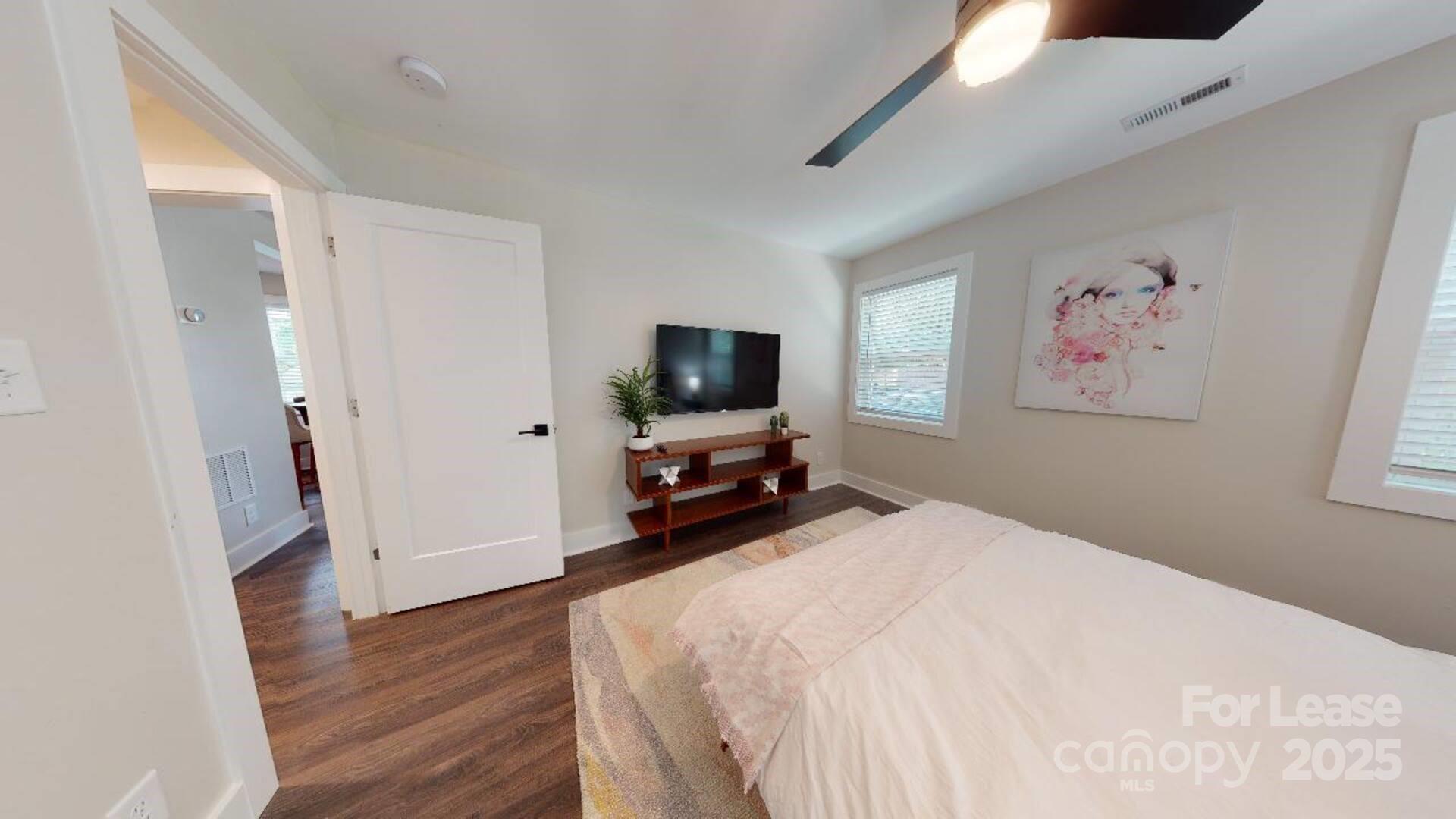 1909 Pegram Street 3