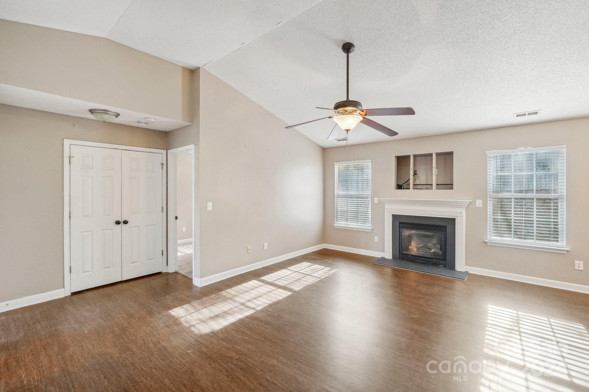 Clover Meadows - Residential