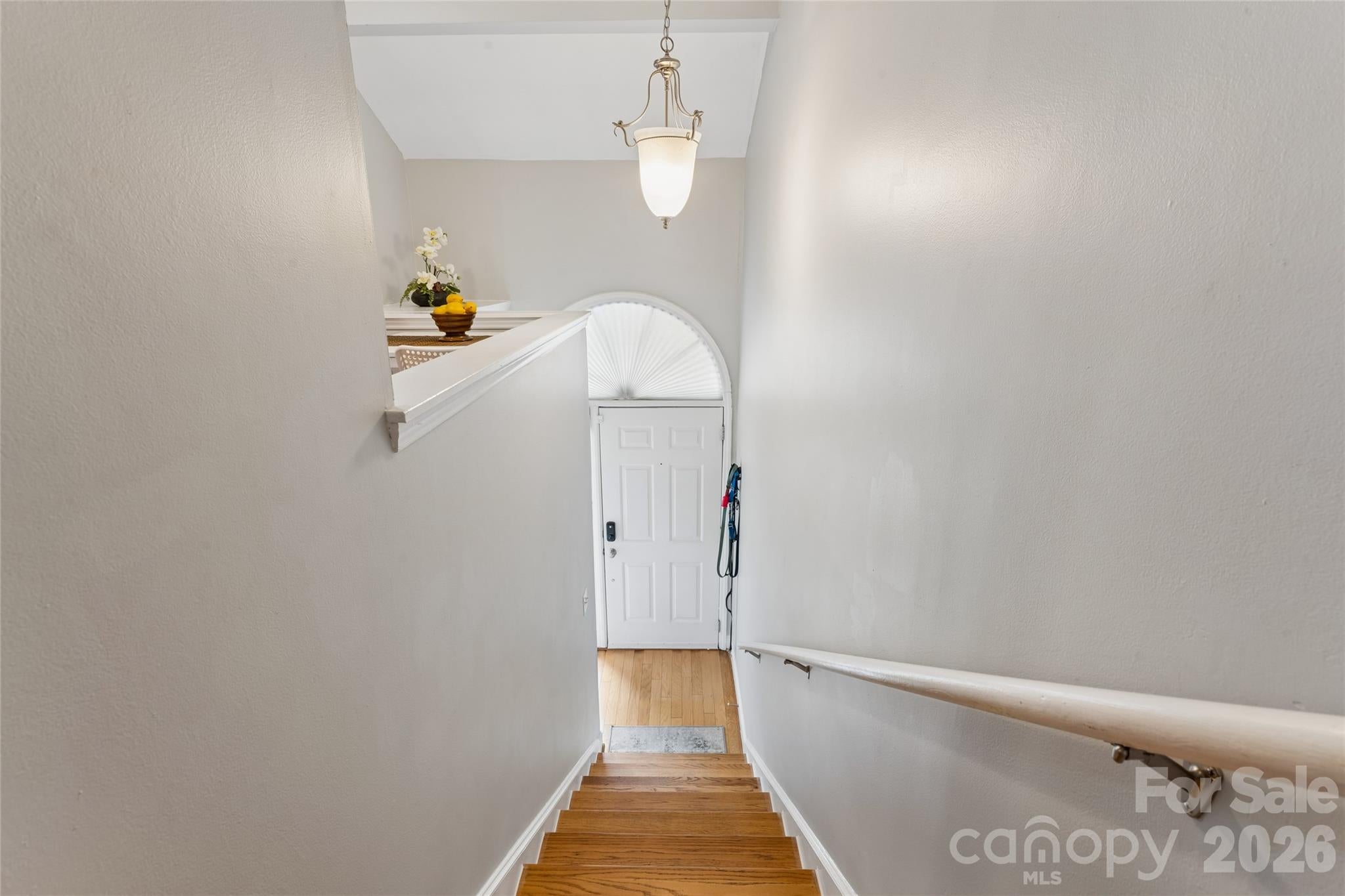 1806 Fairlawn Court