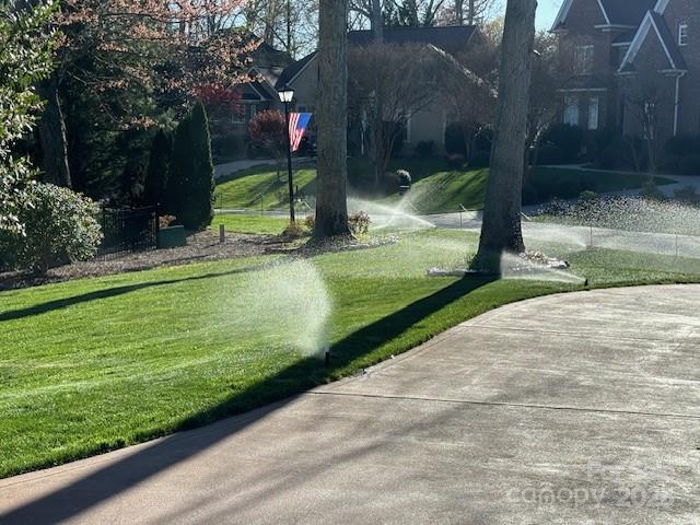 Treetops At Cowans Ford - Residential