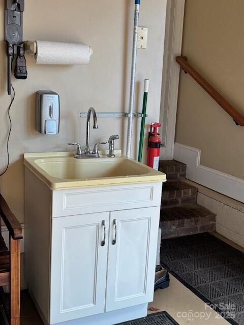 Treetops At Cowans Ford - Residential