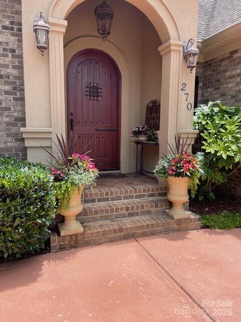 Treetops At Cowans Ford - Residential