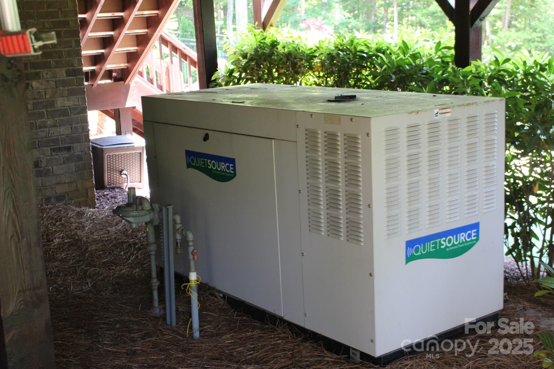 Treetops At Cowans Ford - Residential