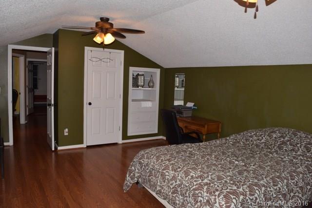 Faires Farm - Residential