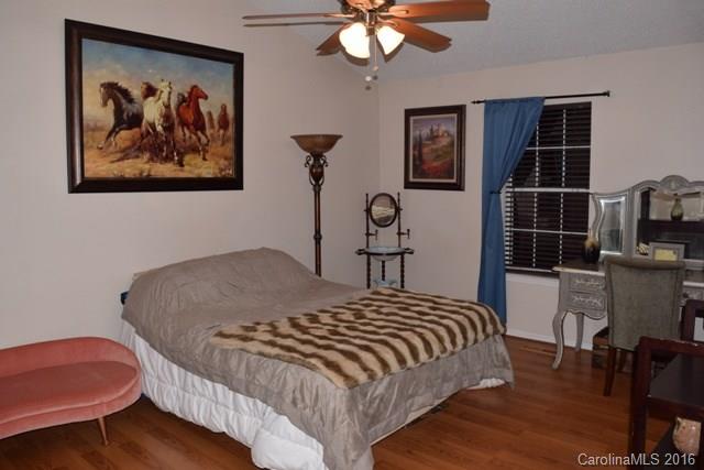 Faires Farm - Residential