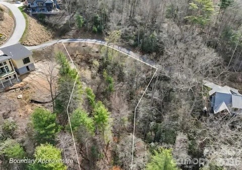 Photo of 52 Lemongrass Trail, Hendersonville, NC 28791 (MLS # 4395592)