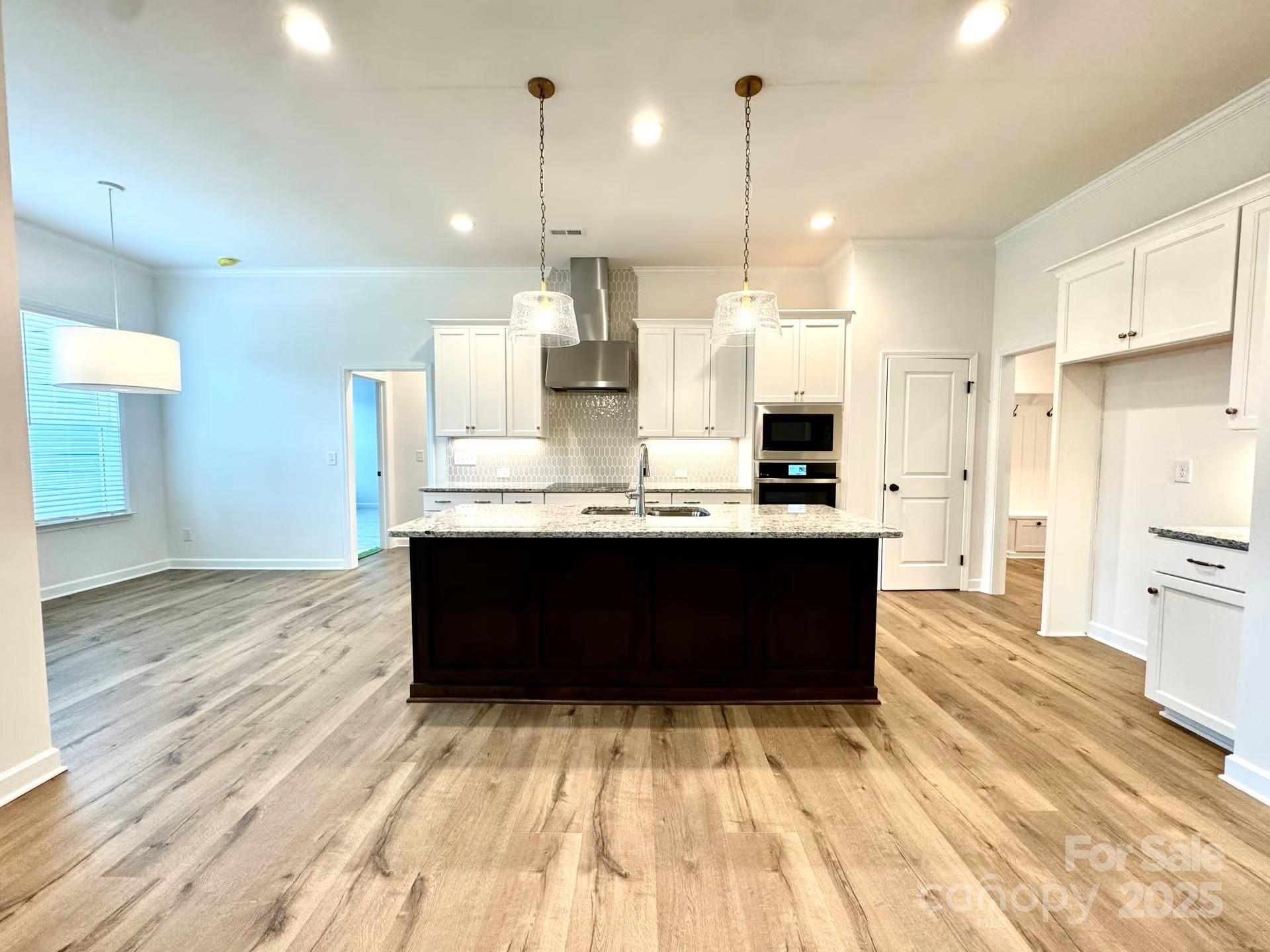 6907 Glen Abby Lane 9