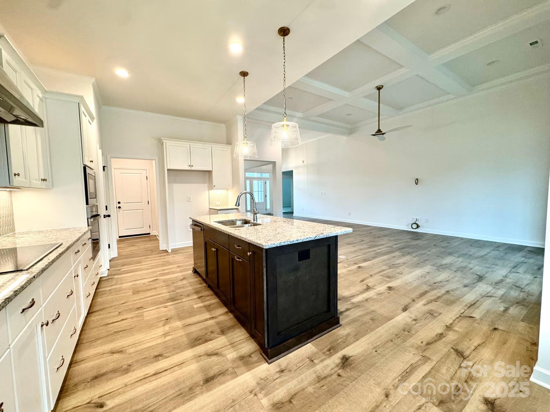 6907 Glen Abby Lane 9