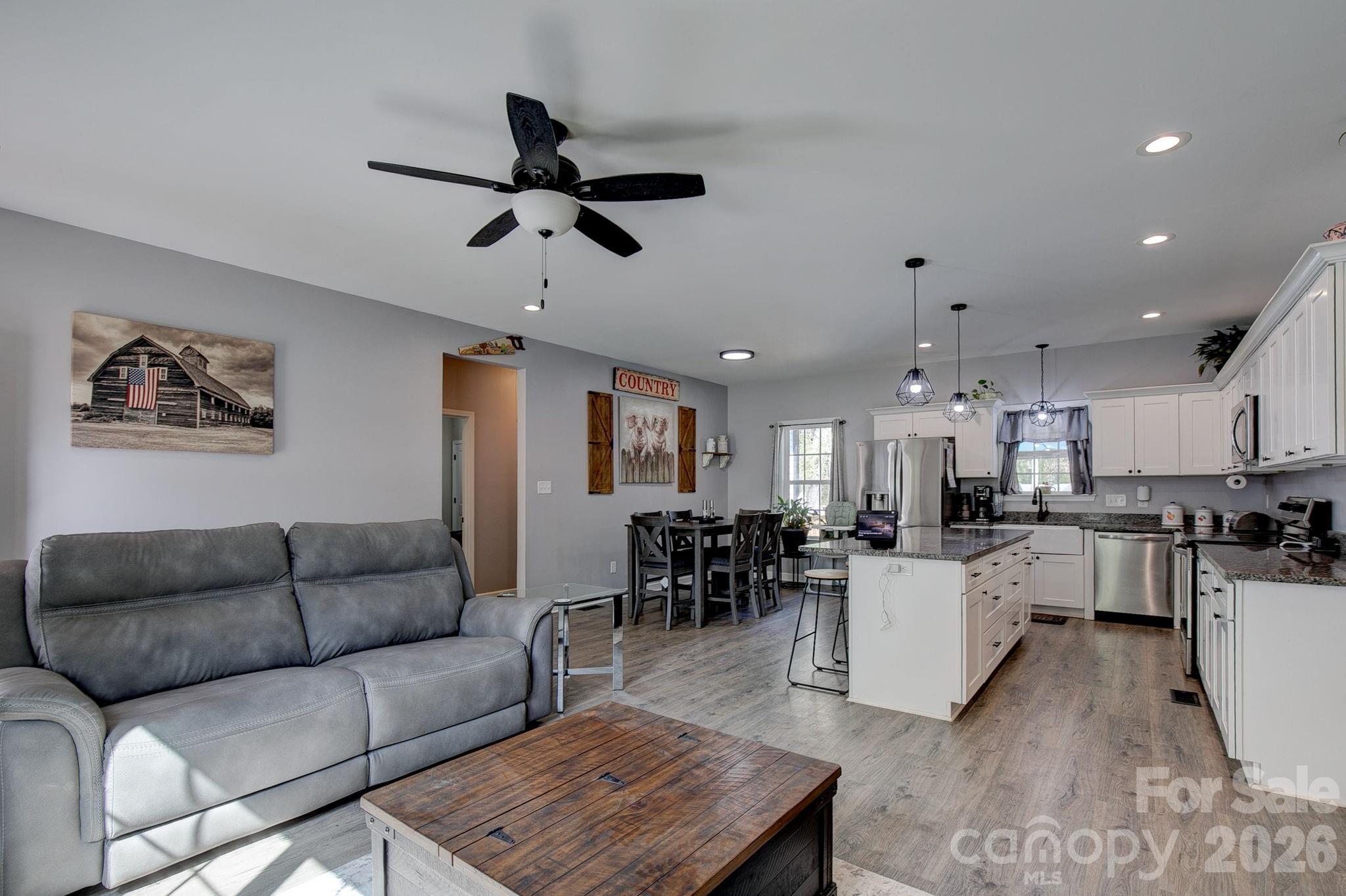 Woodland Hills - Residential