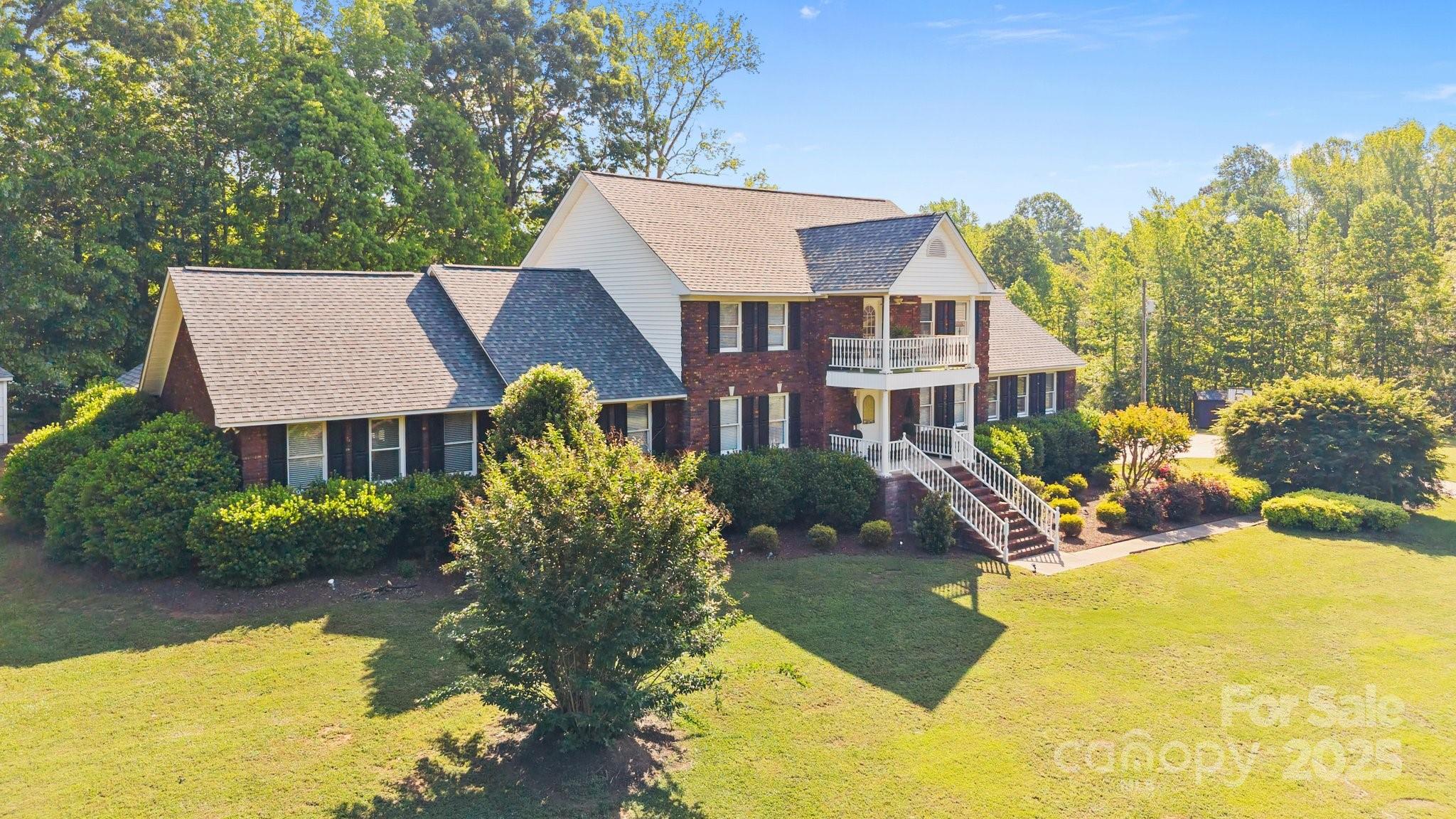 1844 Twin Bridge Road
