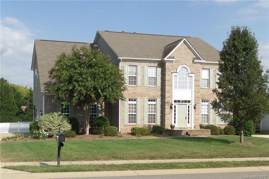 NEW PRICE!! Fabulous Home in an Excellent Location! Main level features: Formal Living & Dining Rm, Office, spacious Kitchen w/ granite countertops, bright & light sunroom, Great Rm w/gas FP.  Upper level features: Master Suite w/ beautiful master bath, guest suite, HUGE bonus room.  Wonderful backyard is fenced & offers a large patio area and a deck!  3 Car side load garage, in-ground irrigation system. Sundown has a community pool or there is plenty of space for one in the backyard!