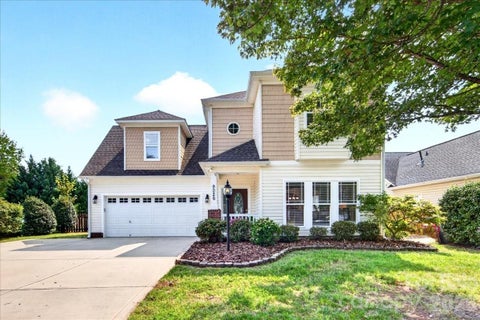 Photo of 9026 Crusaders Court, Matthews, NC 28105 (MLS # 4420940)