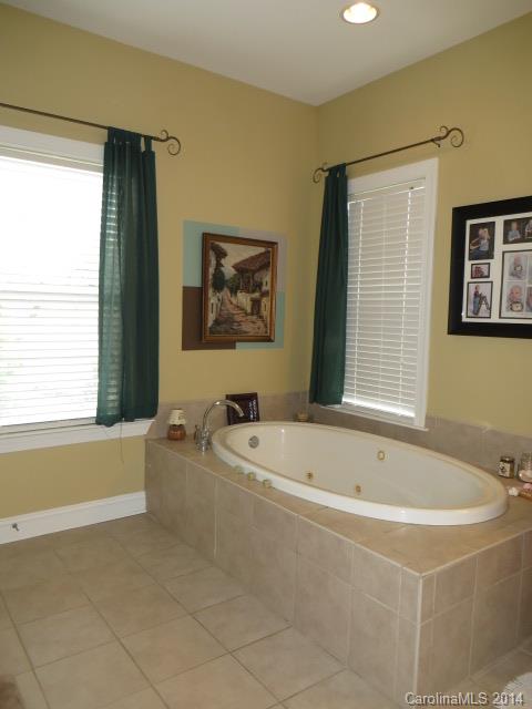 Mill Creek Falls - Residential Lease
