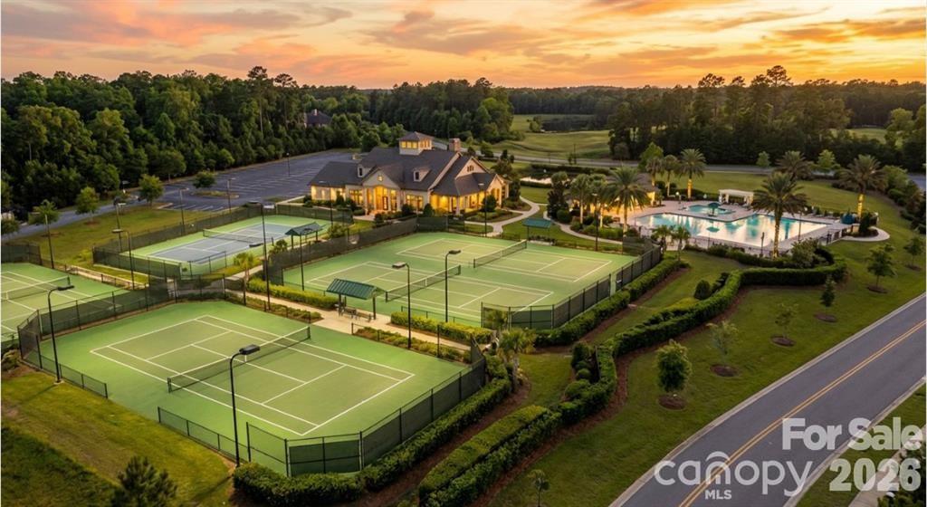 The Palisades - Residential