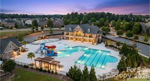 The Palisades - Residential