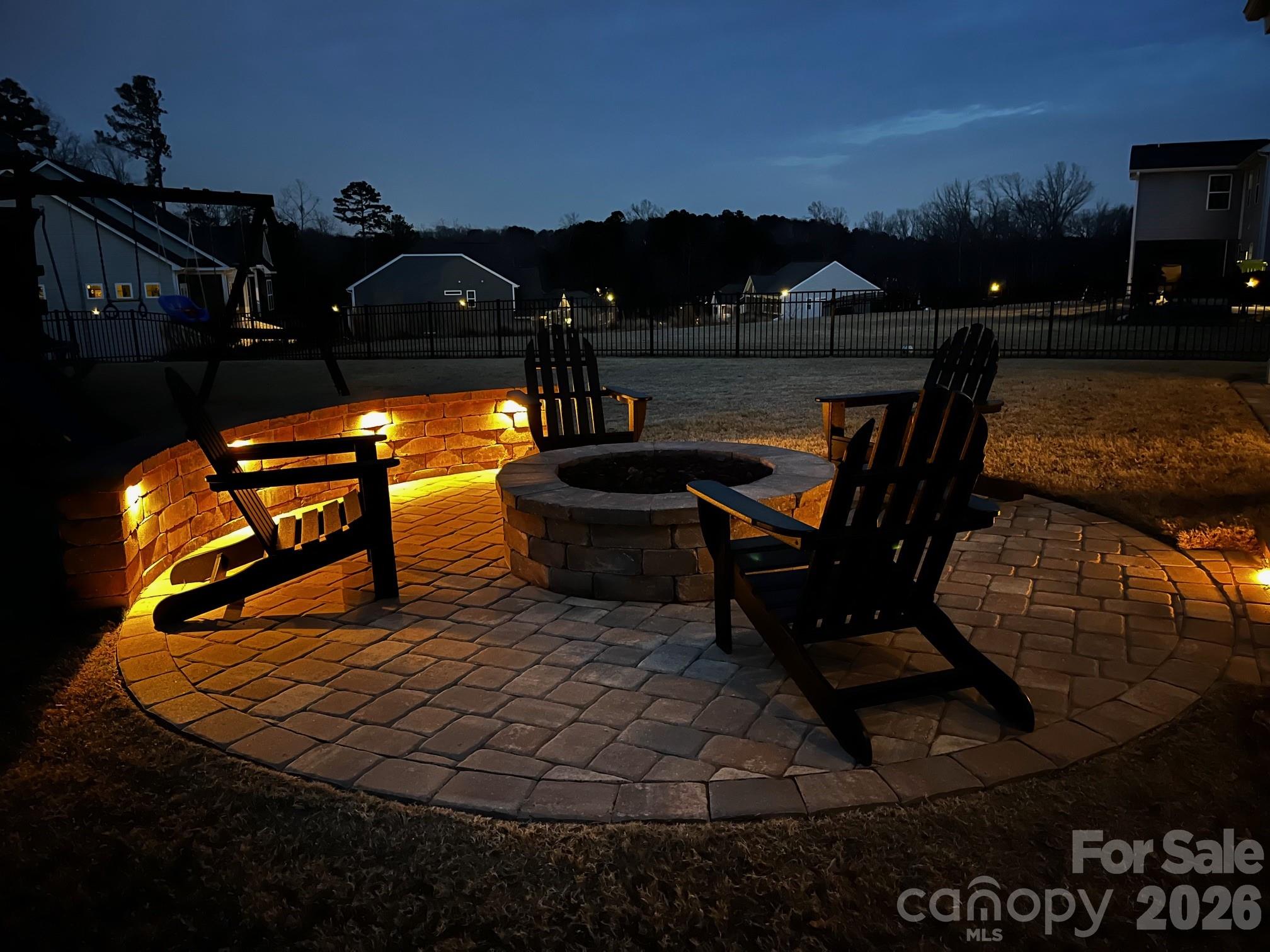 The Palisades - Residential