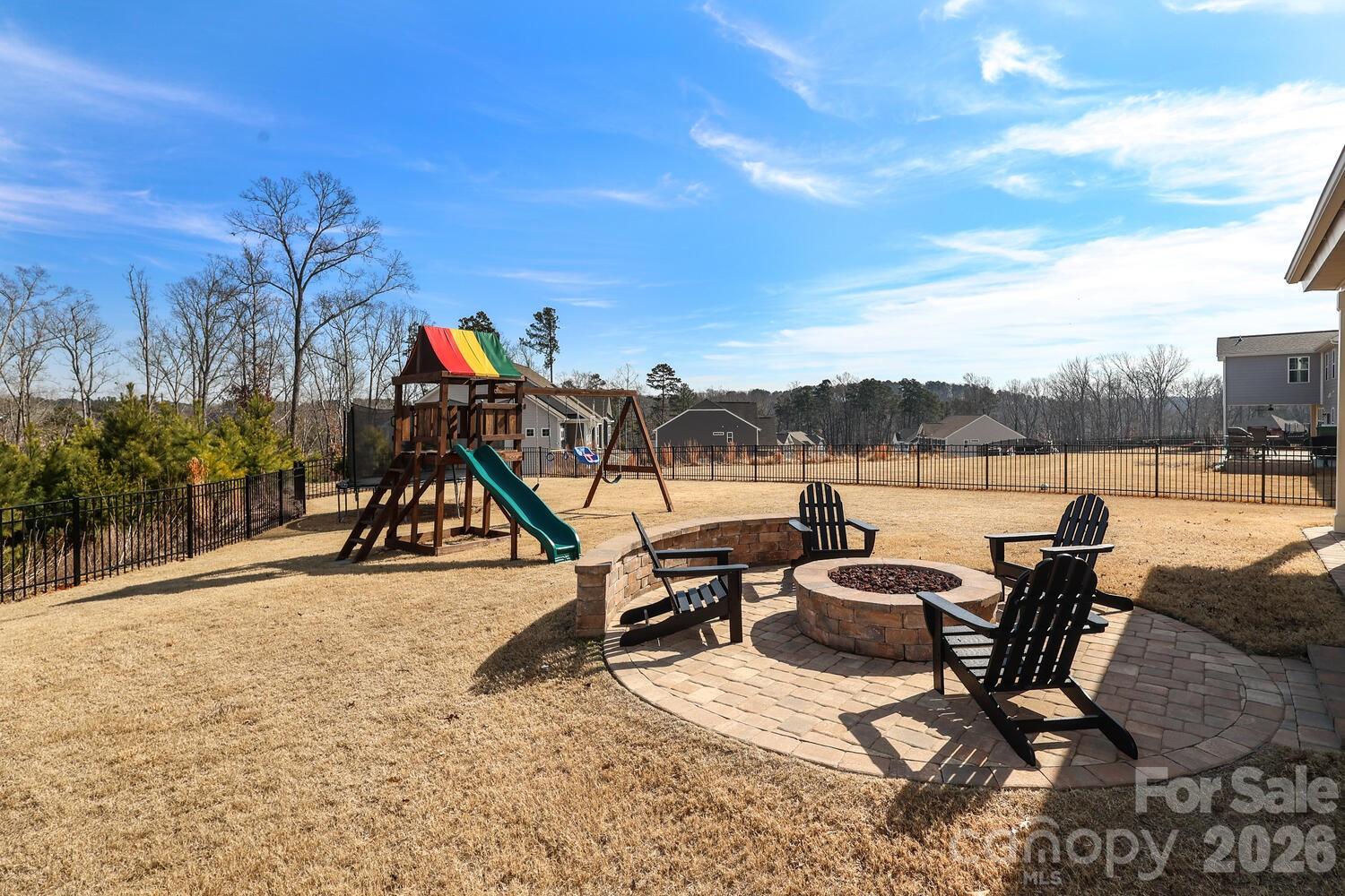 The Palisades - Residential