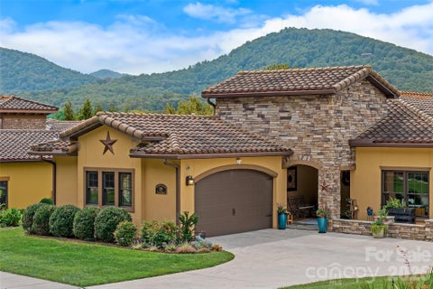 Photo of 25 Ocaso Drive, Asheville, NC 28806 (MLS # 4401961)