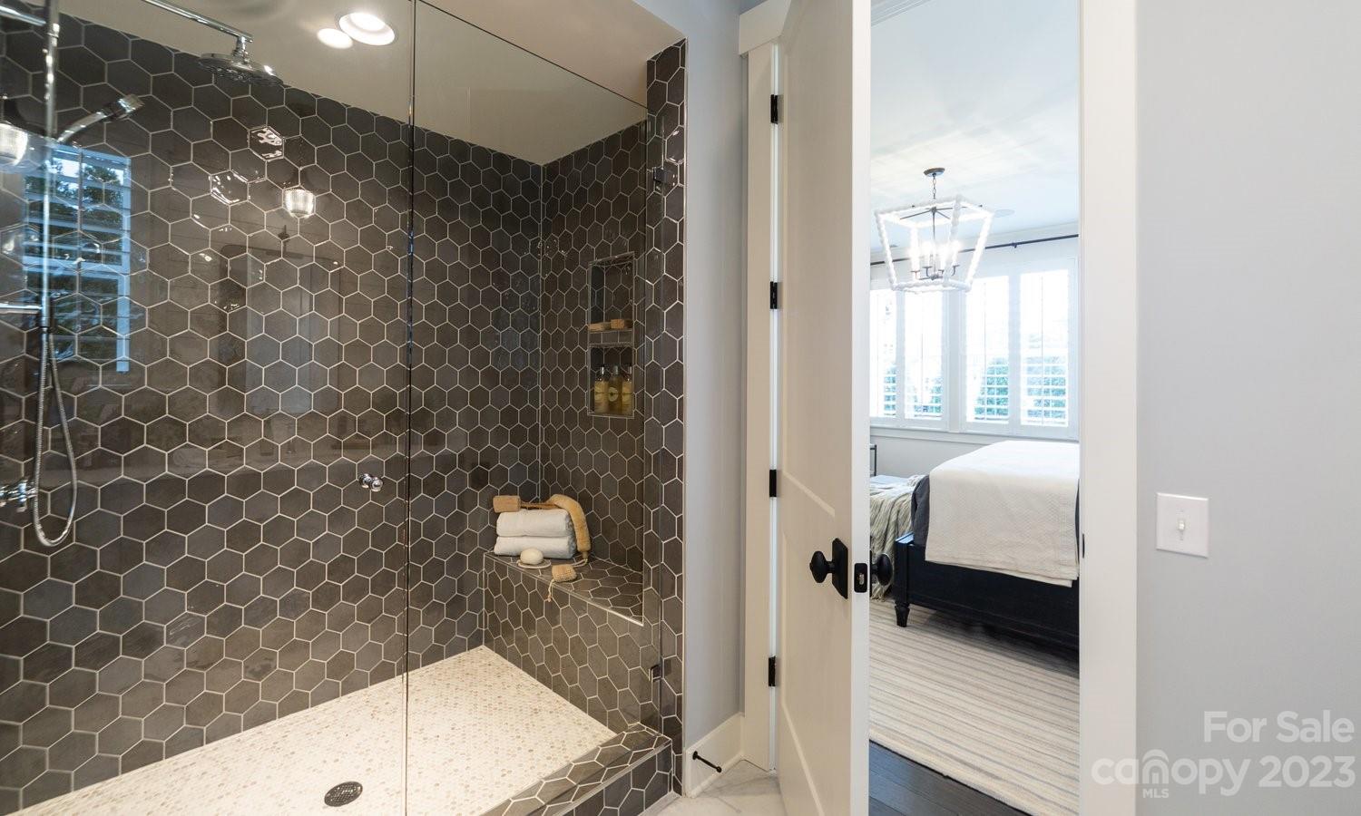 Anniston Grove - Residential