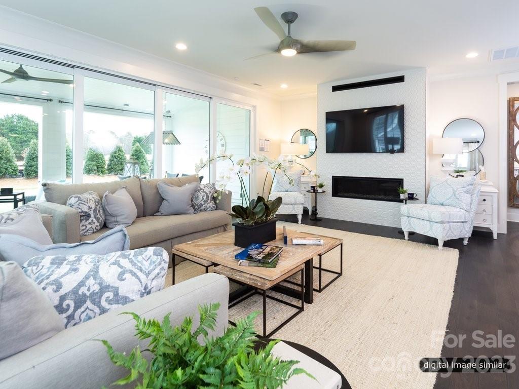 Anniston Grove - Residential