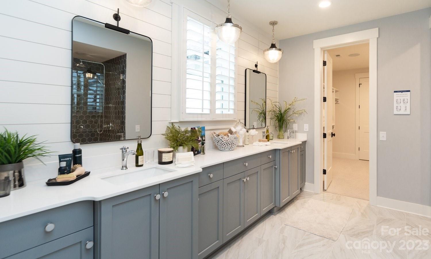 Anniston Grove - Residential