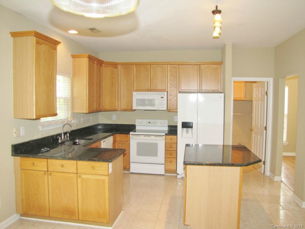 Brandon Oaks - Residential Lease