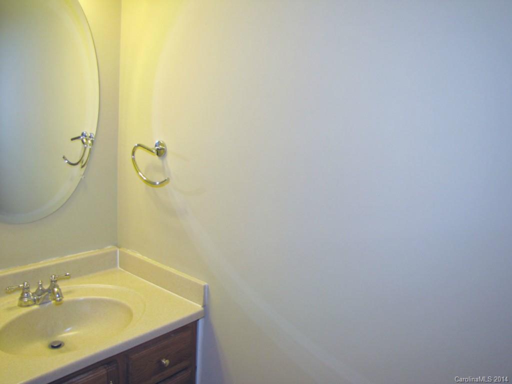 Brandon Oaks - Residential Lease