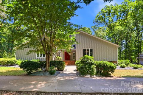 Photo of 229 Cari Lane, Matthews, NC 28104 (MLS # 4401199)