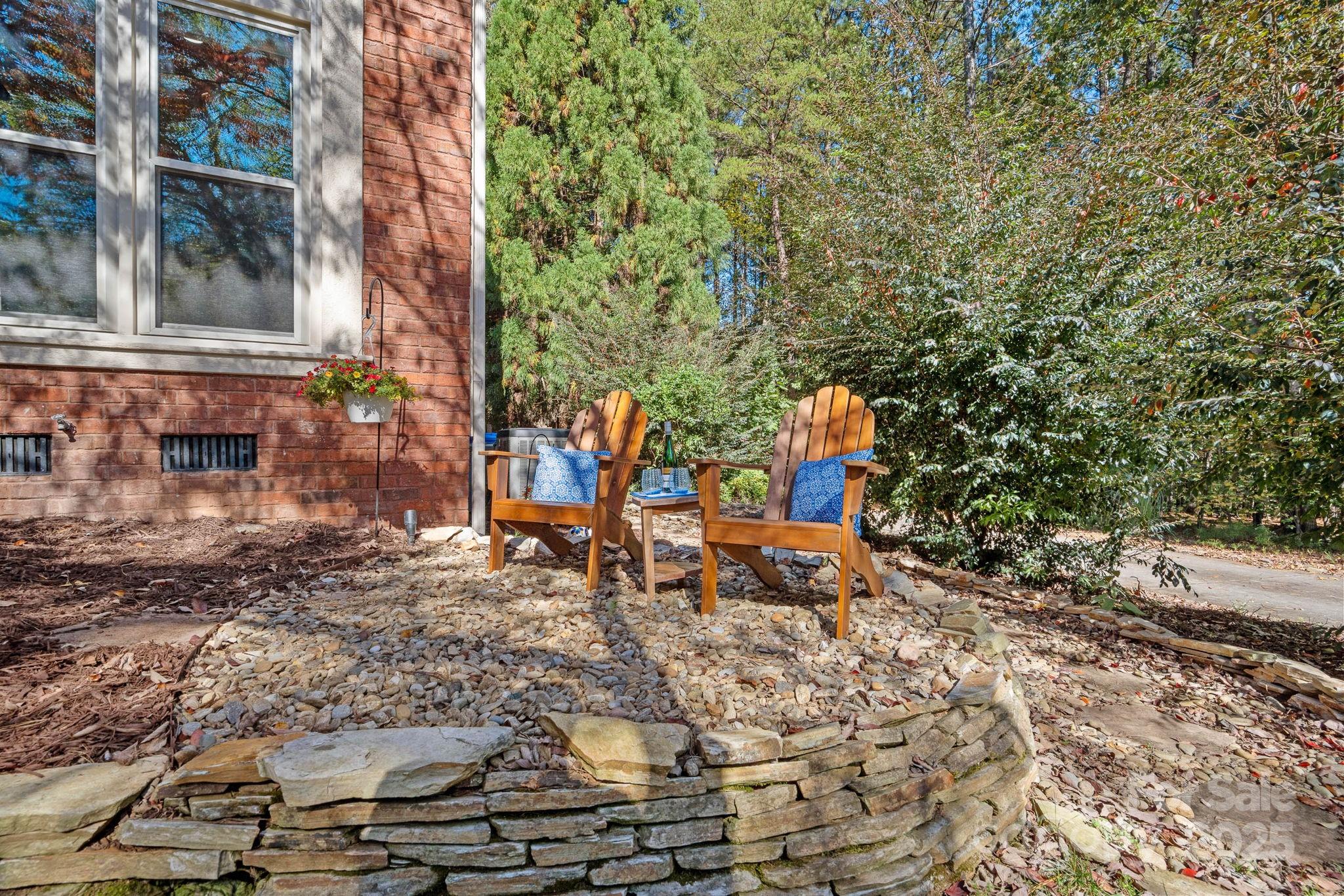 115 Jonquil Court