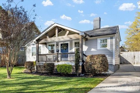 Photo of 2817 Holt Street, Charlotte, NC 28205 (MLS # 4371969)