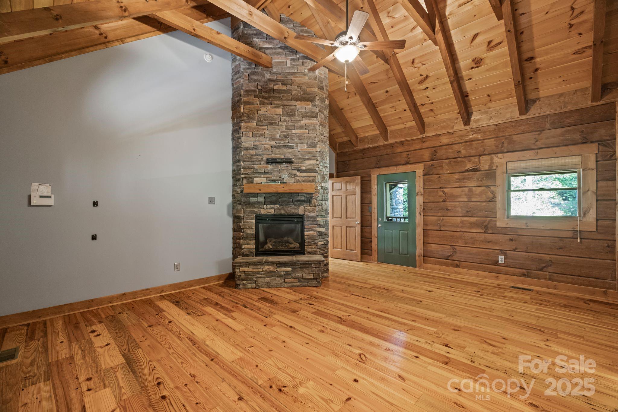 The Coves Mountain River Club - Residential