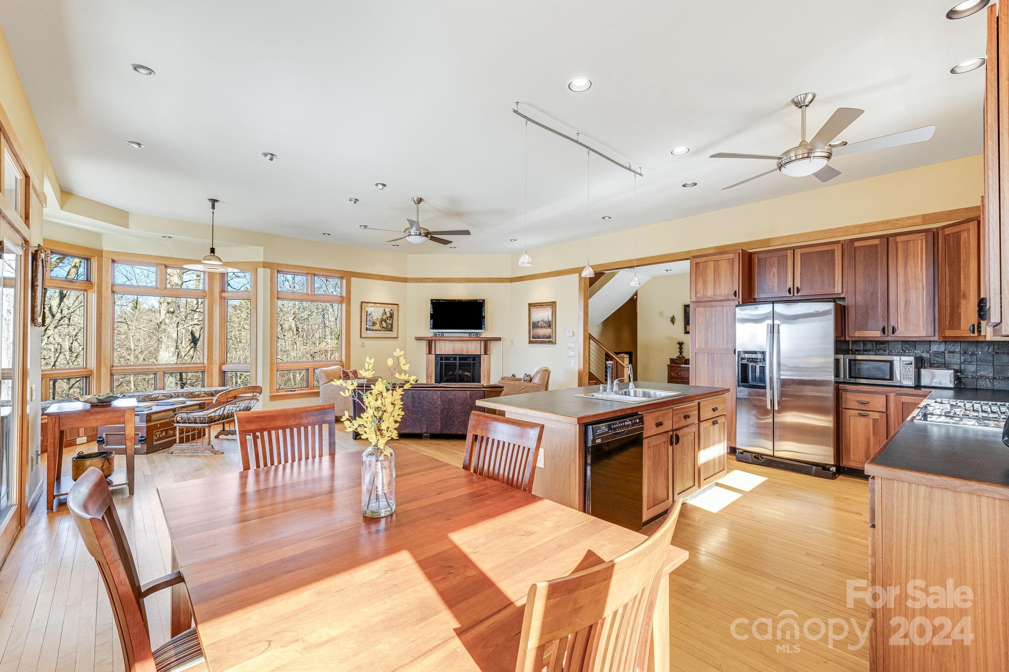 Fox Trails - Residential