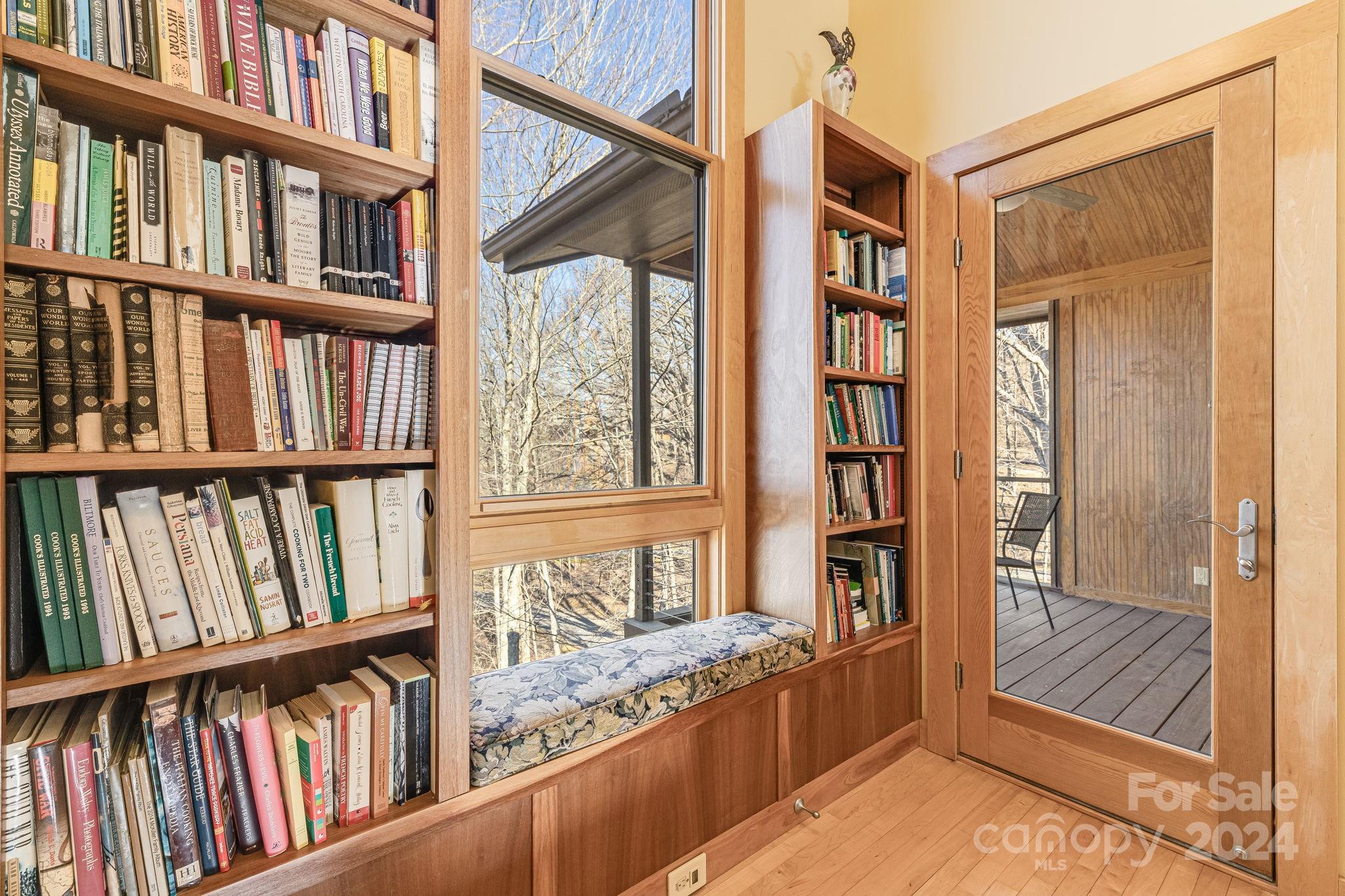 Fox Trails - Residential