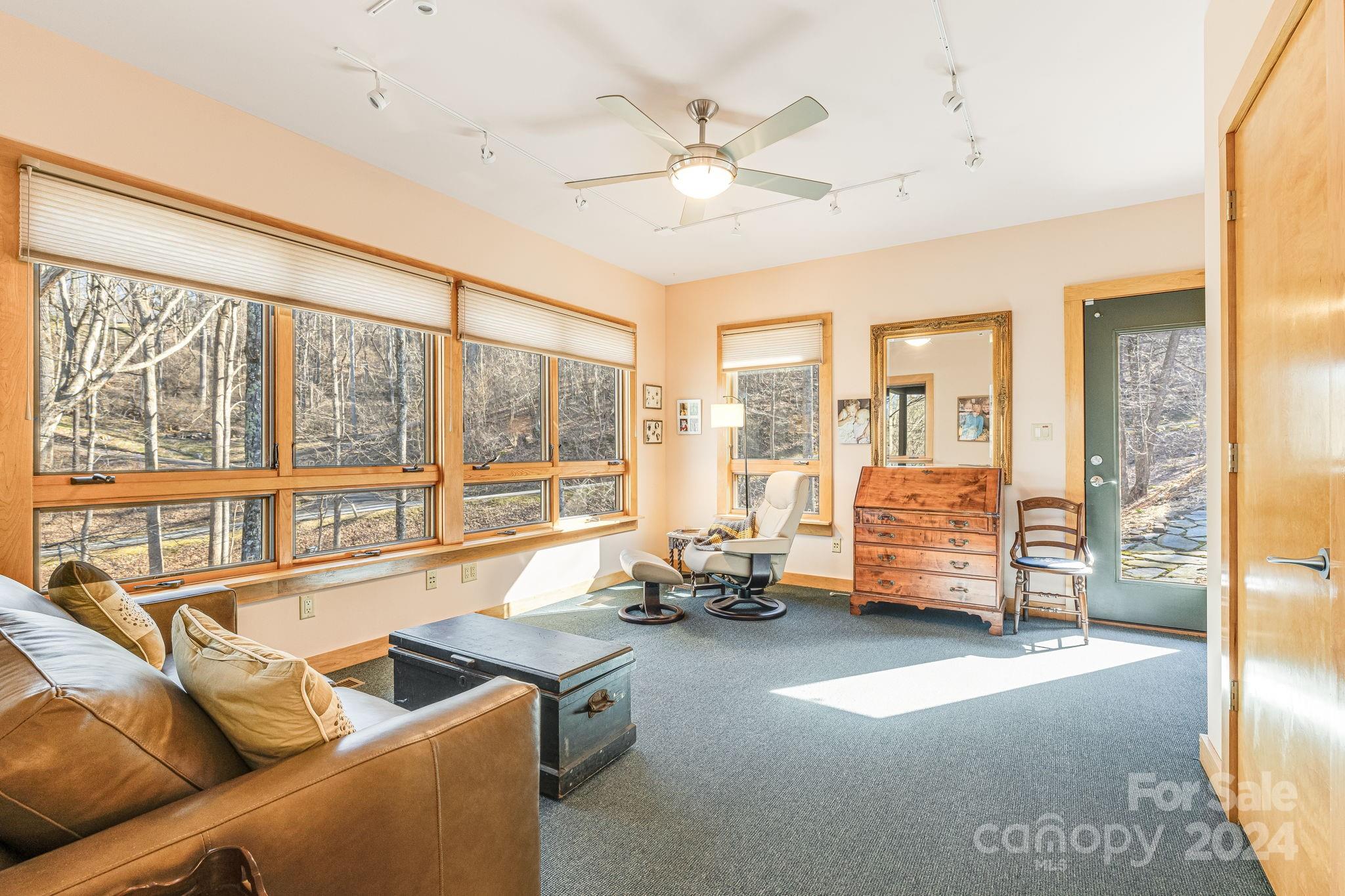 Fox Trails - Residential